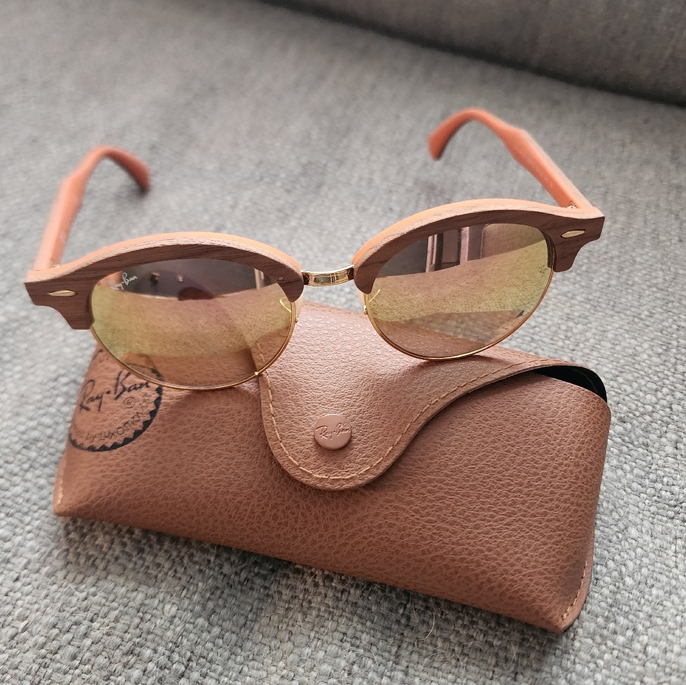 Ray Ban Stylish Brown/Orange Sunglasses with Case RB4246 1218/7O